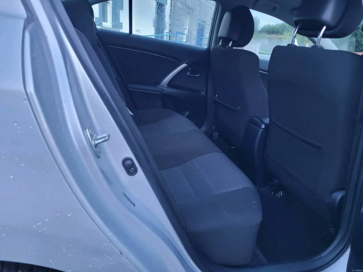 2012 TOYOTA AVENSIS 2.0 D4D NEW NCT 9/27. - Image 6