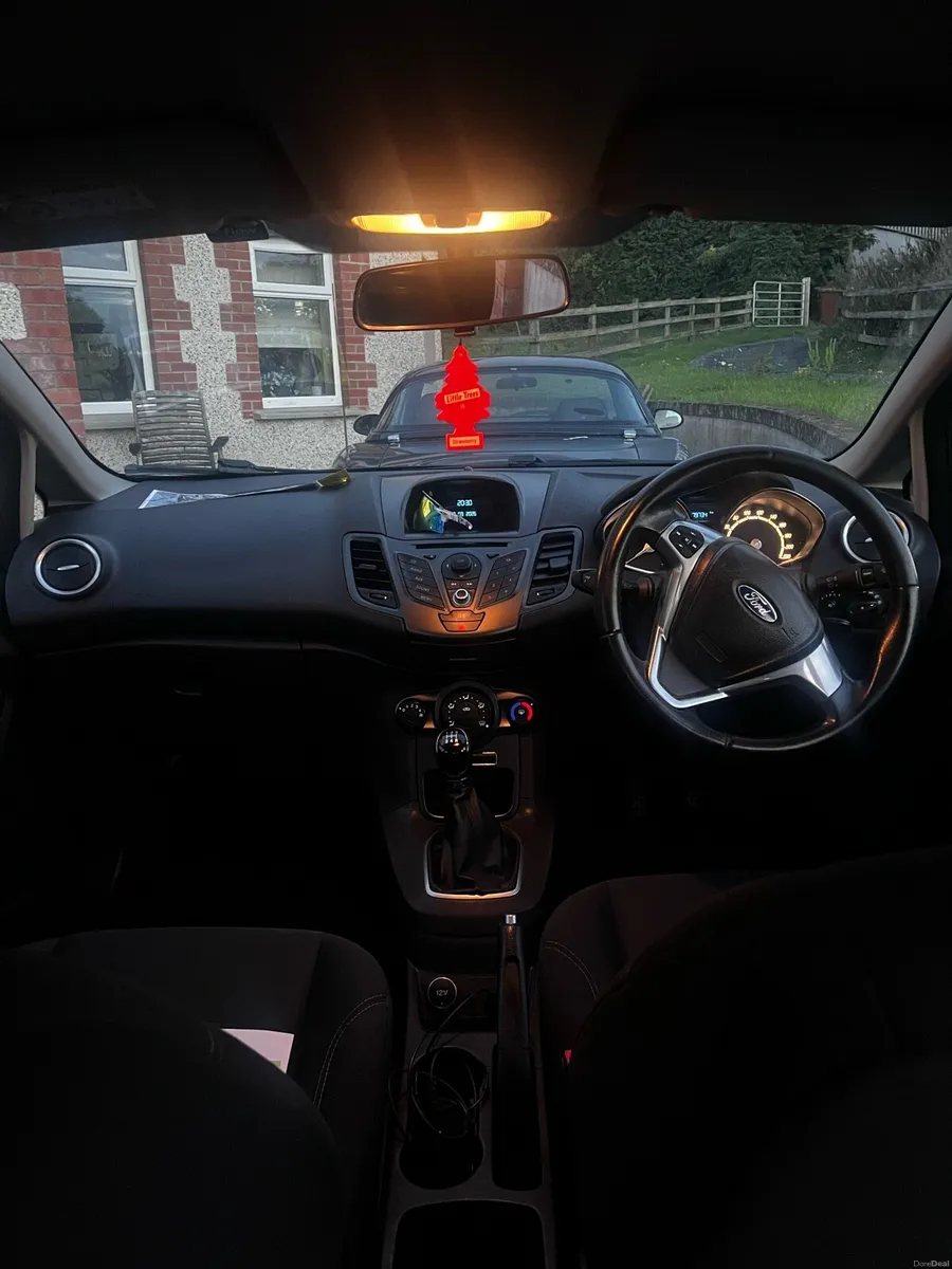 Ford Fiesta - Image 5