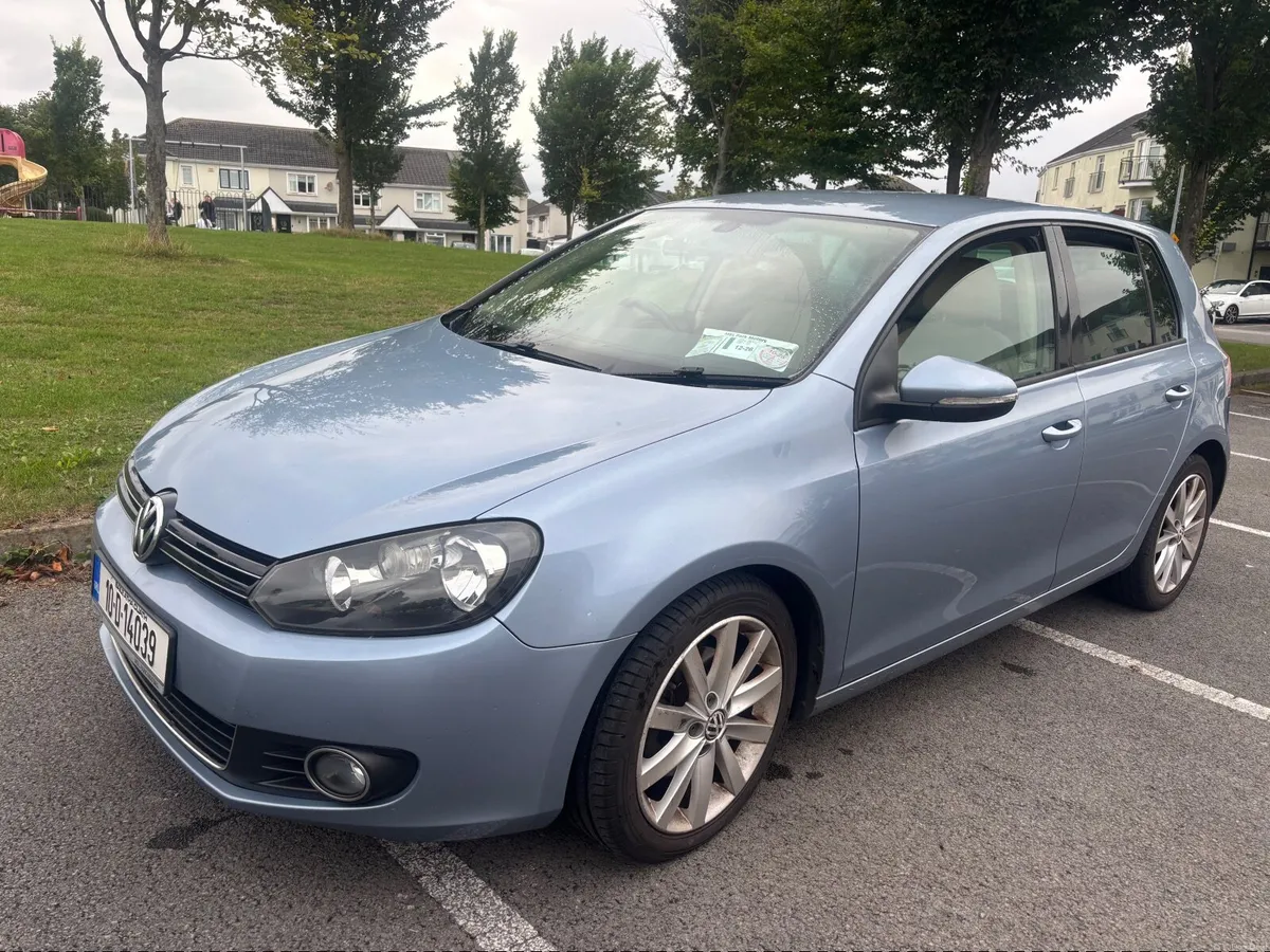 Volkswagen Golf 2010 - Image 1