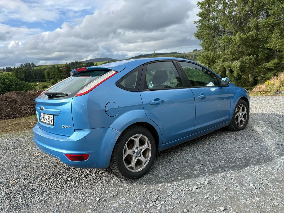 Car - Image 2