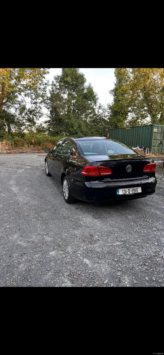 Volkswagen Passat 2013 - Image 3