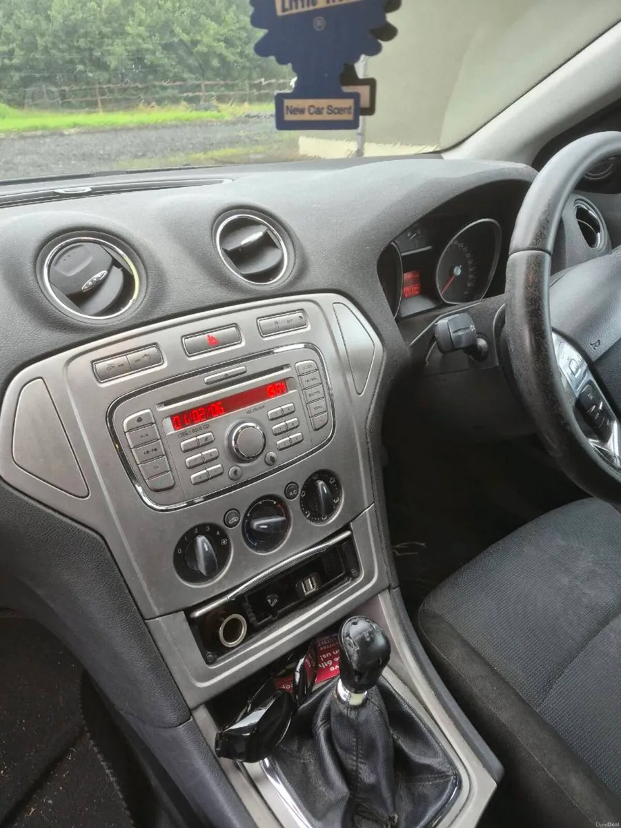 Car - Image 1
