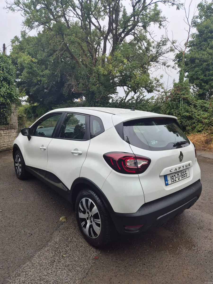 Renault Captur 2019 - Image 2