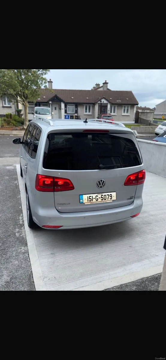 Volkswagen Touran 2015 - Image 3