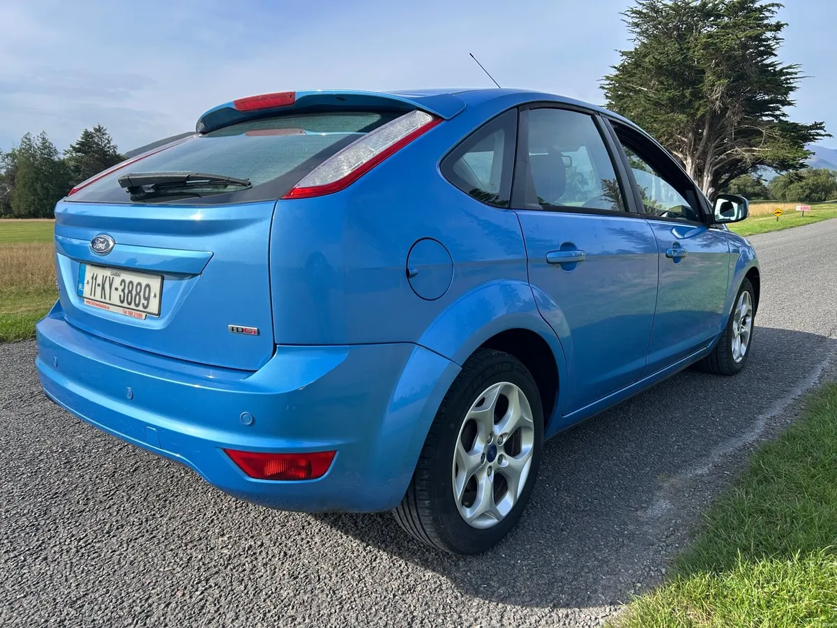 2011 Ford Focus.. Long NCT & Fully Serviced - Image 4