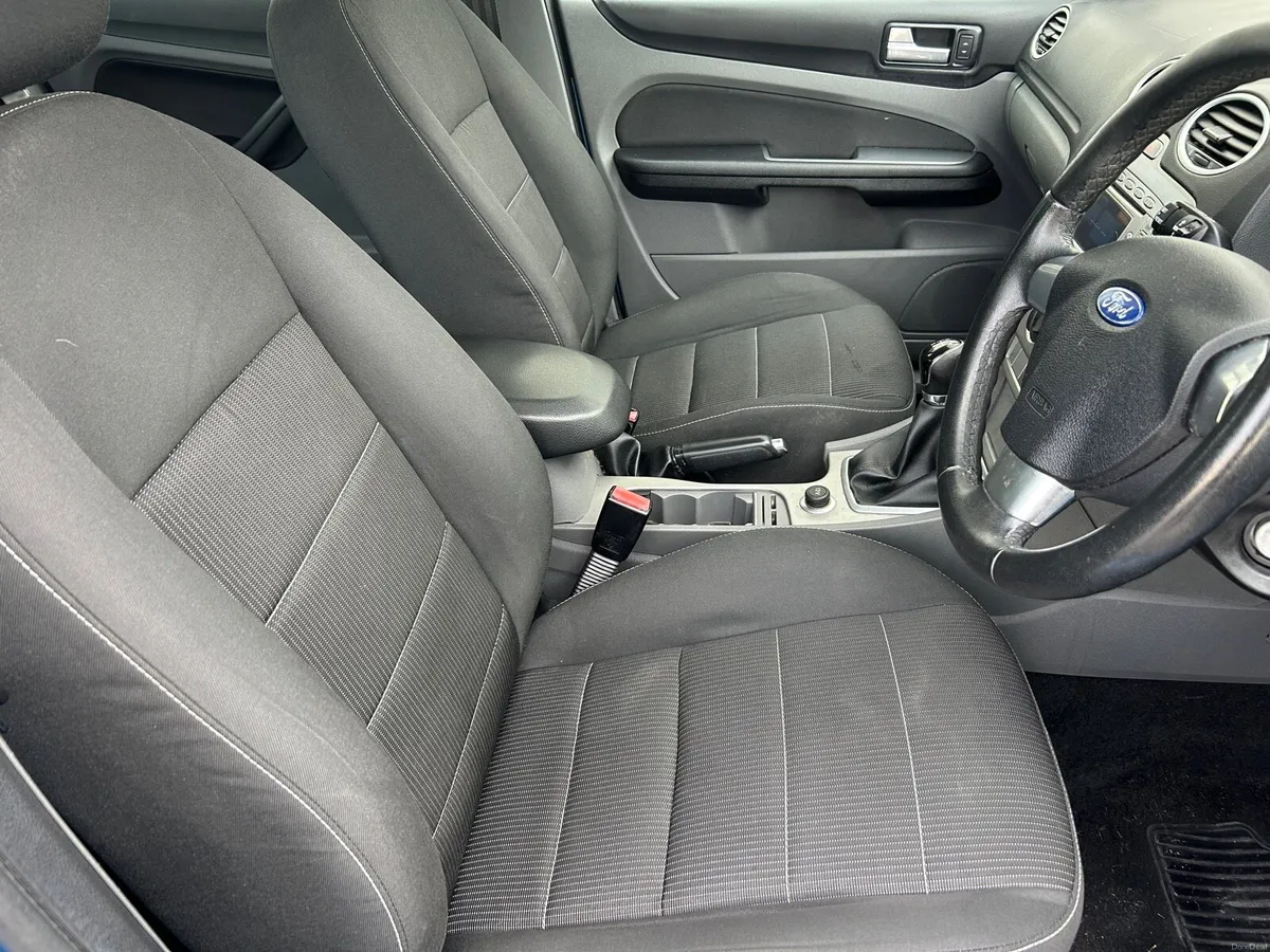 2011 Ford Focus.. Long NCT & Fully Serviced - Image 6
