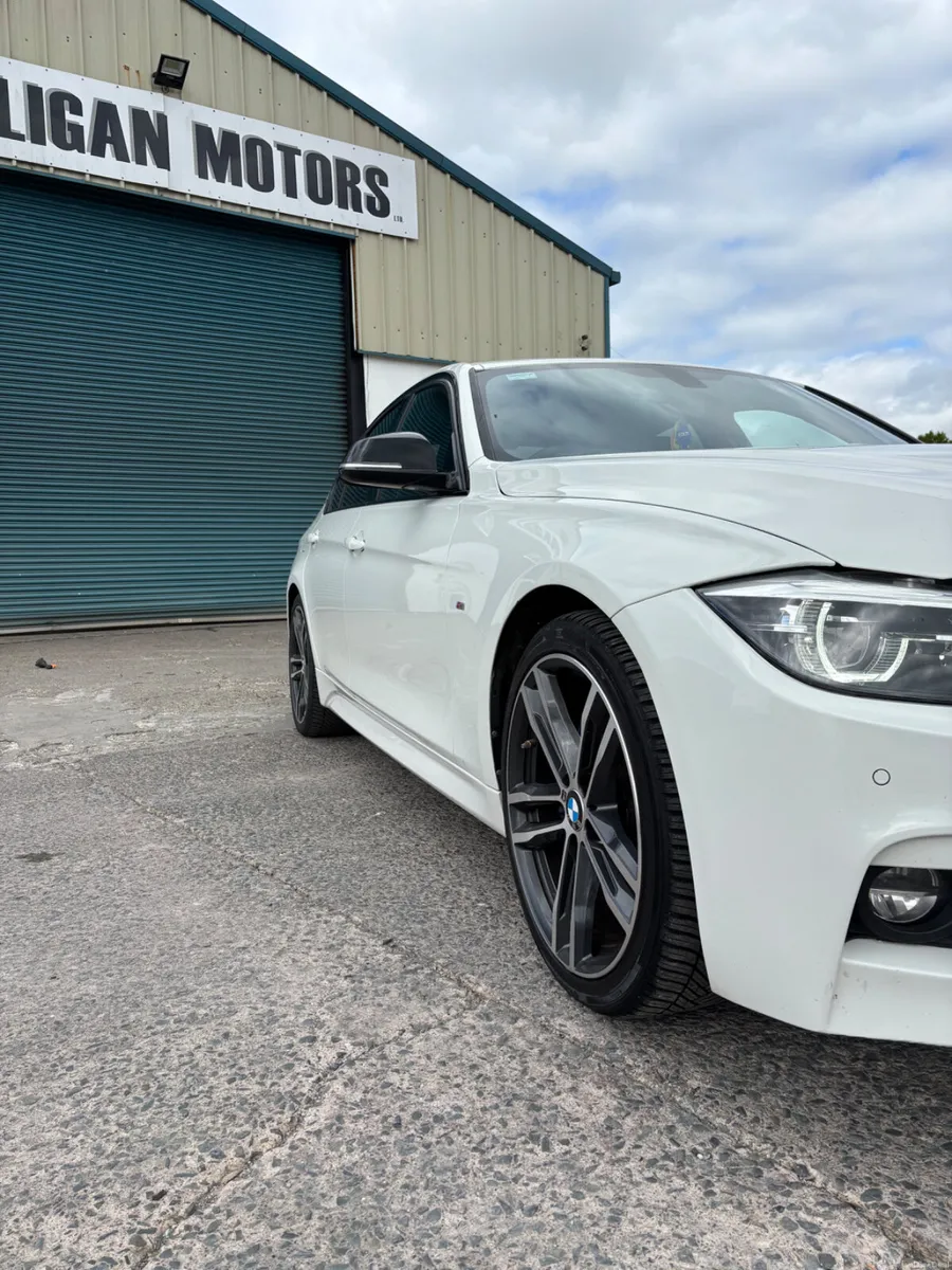 BMW 3-Series 2018 Msport - Image 6