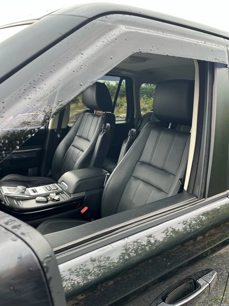 Range Rover Sport 3.0 TDV6 - Image 5