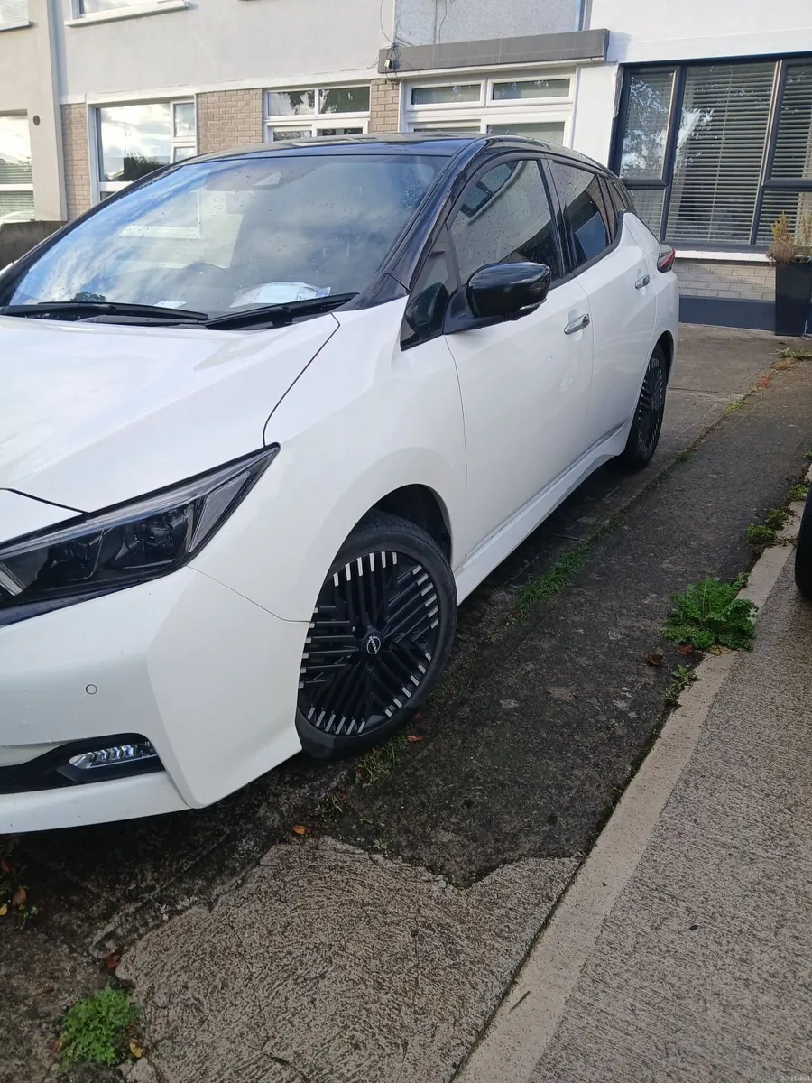 Nissan Leaf 2022 - Image 1