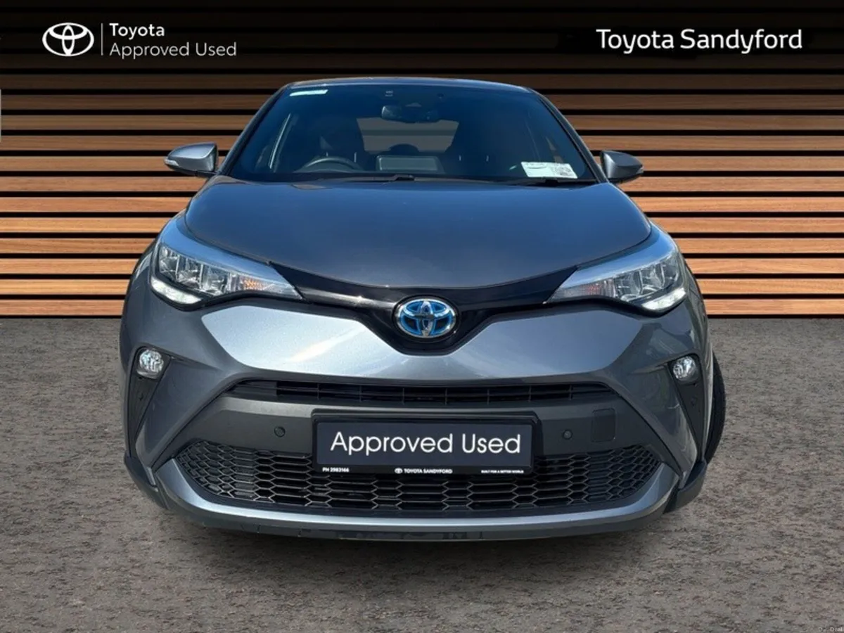 Toyota C-HR HYBRID SPORT // REAR CAMERA // BLUETOO - Image 5