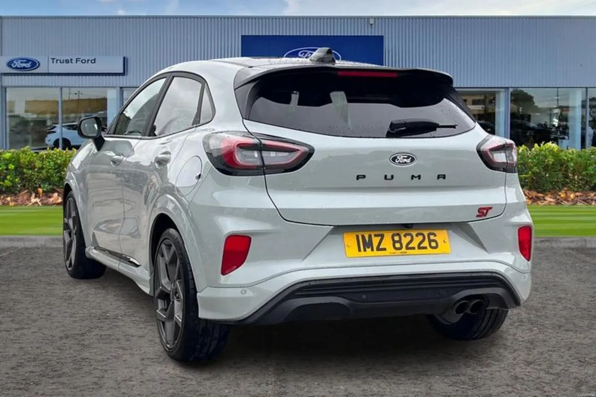 Ford Puma 1.0 EcoBoost Hybrid mHEV 170 ST 5dr DCT - Image 2