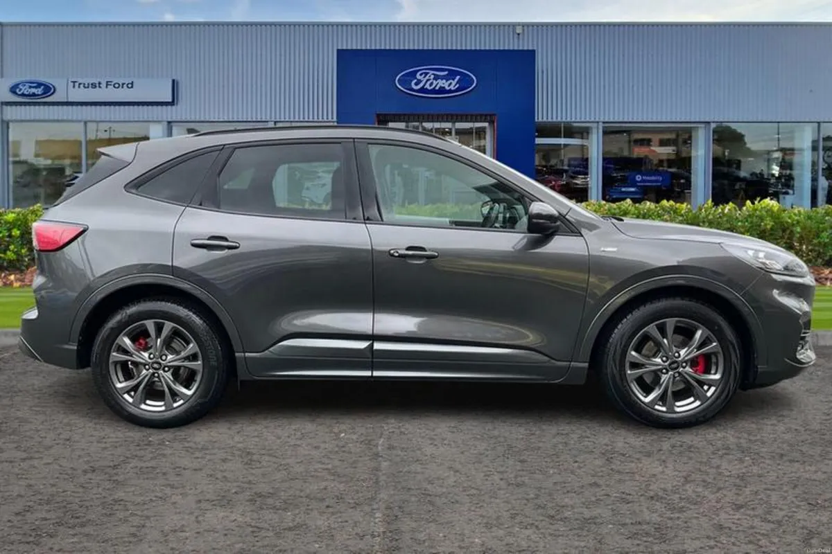 Ford Kuga 2.0 EcoBlue mHEV ST-Line 5dr - Image 3