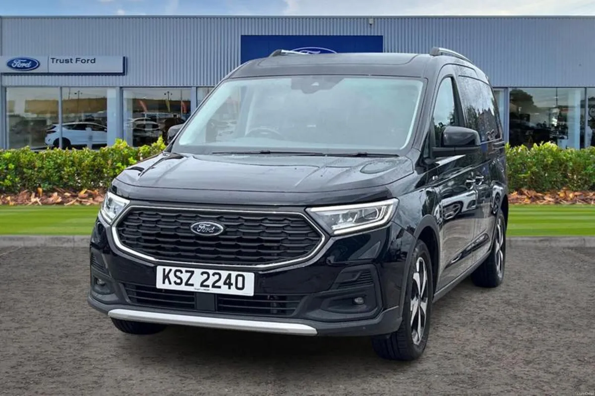 Other Other 1.5 EcoBoost PHEV 150 Active 5dr Auto - Image 5