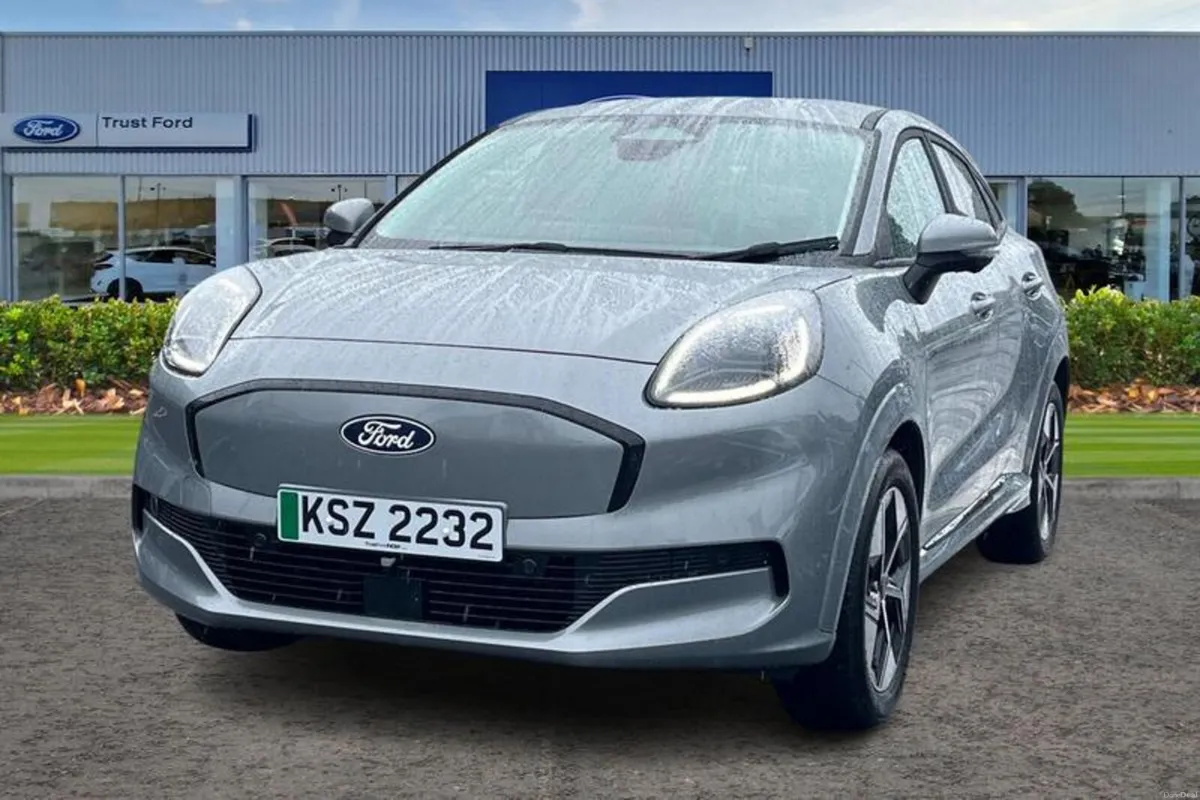 Other Other 123kW Select 43kWh 5dr Auto - Image 5