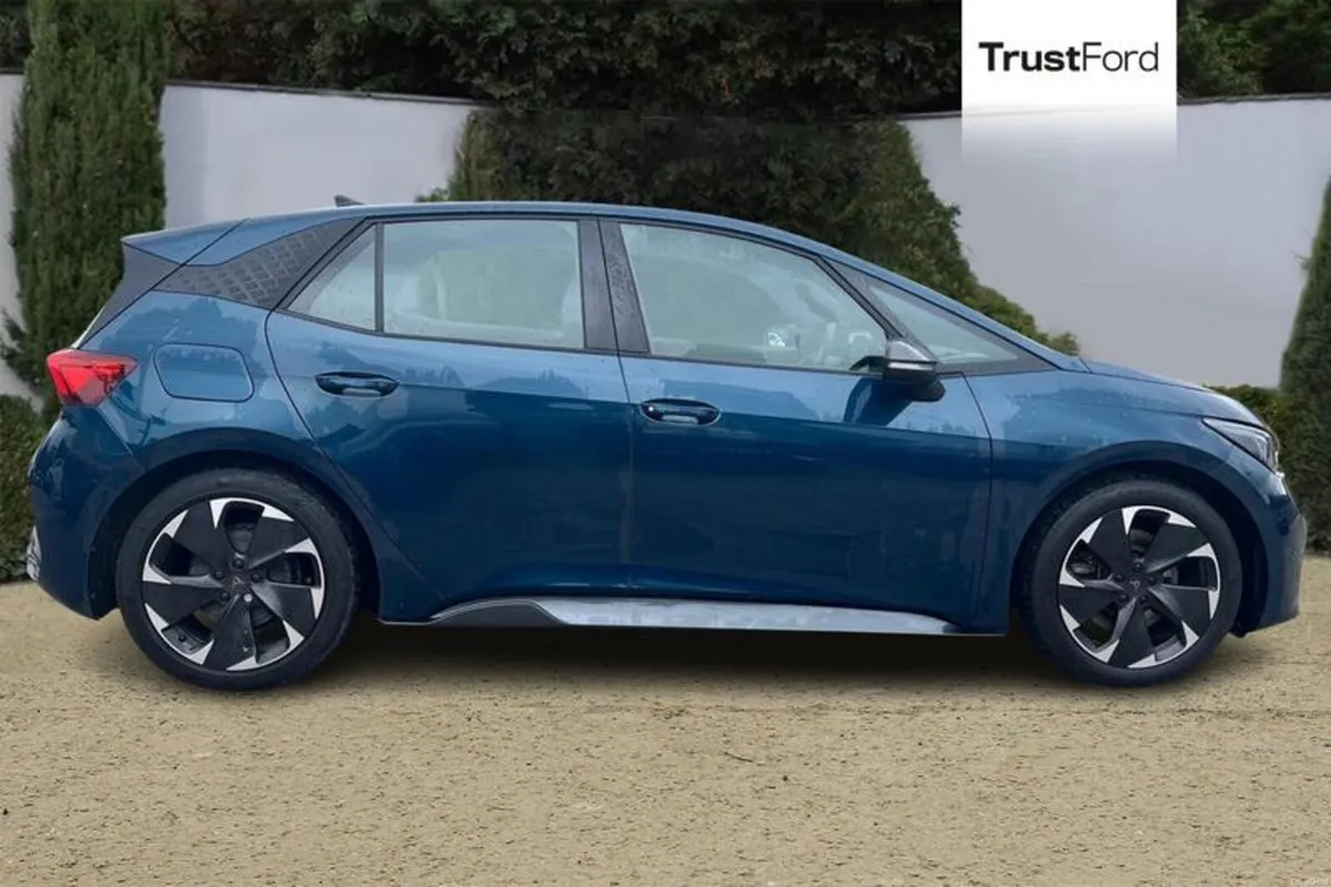Other Other 170kW e-Boost V1 59kWh 5dr Auto - Image 3