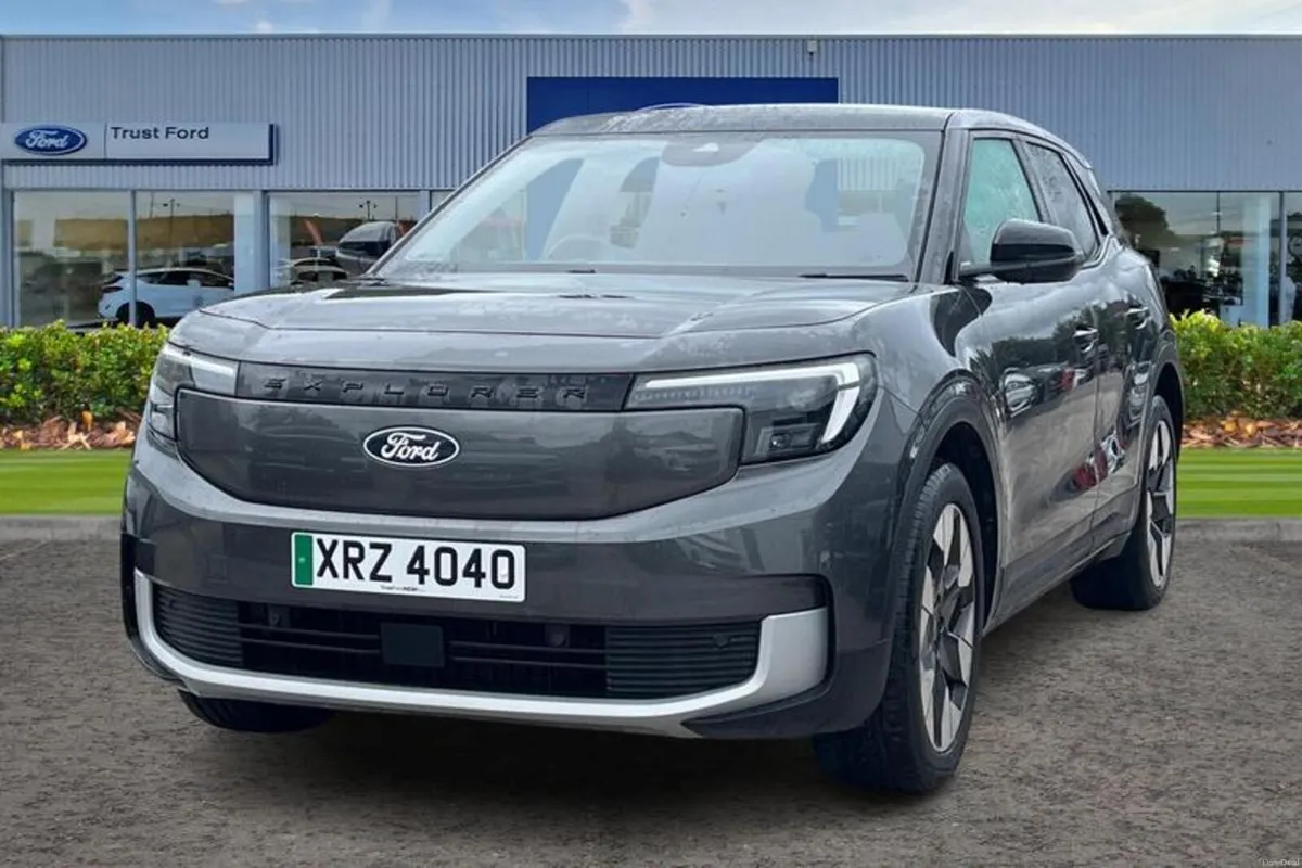 Other Other 250kW Premium 79kWh AWD 5dr Auto - Image 5