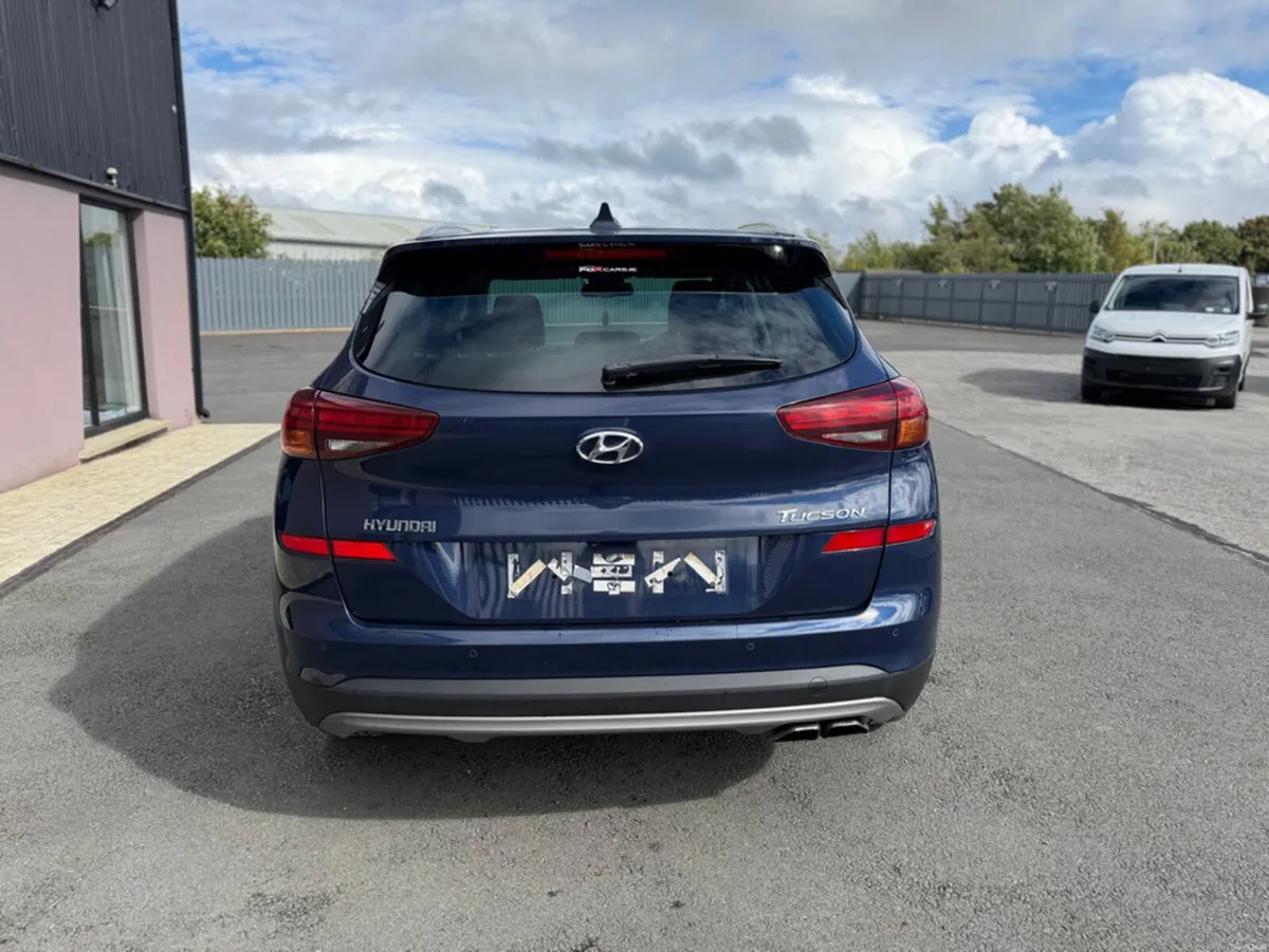 Hyundai Tucson PREMIUM CRDI 2WD - Image 5