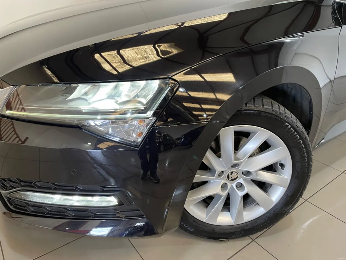 Skoda Superb C AMBITION 2.0 TDI 150 150HP DSG 5DR - Image 4