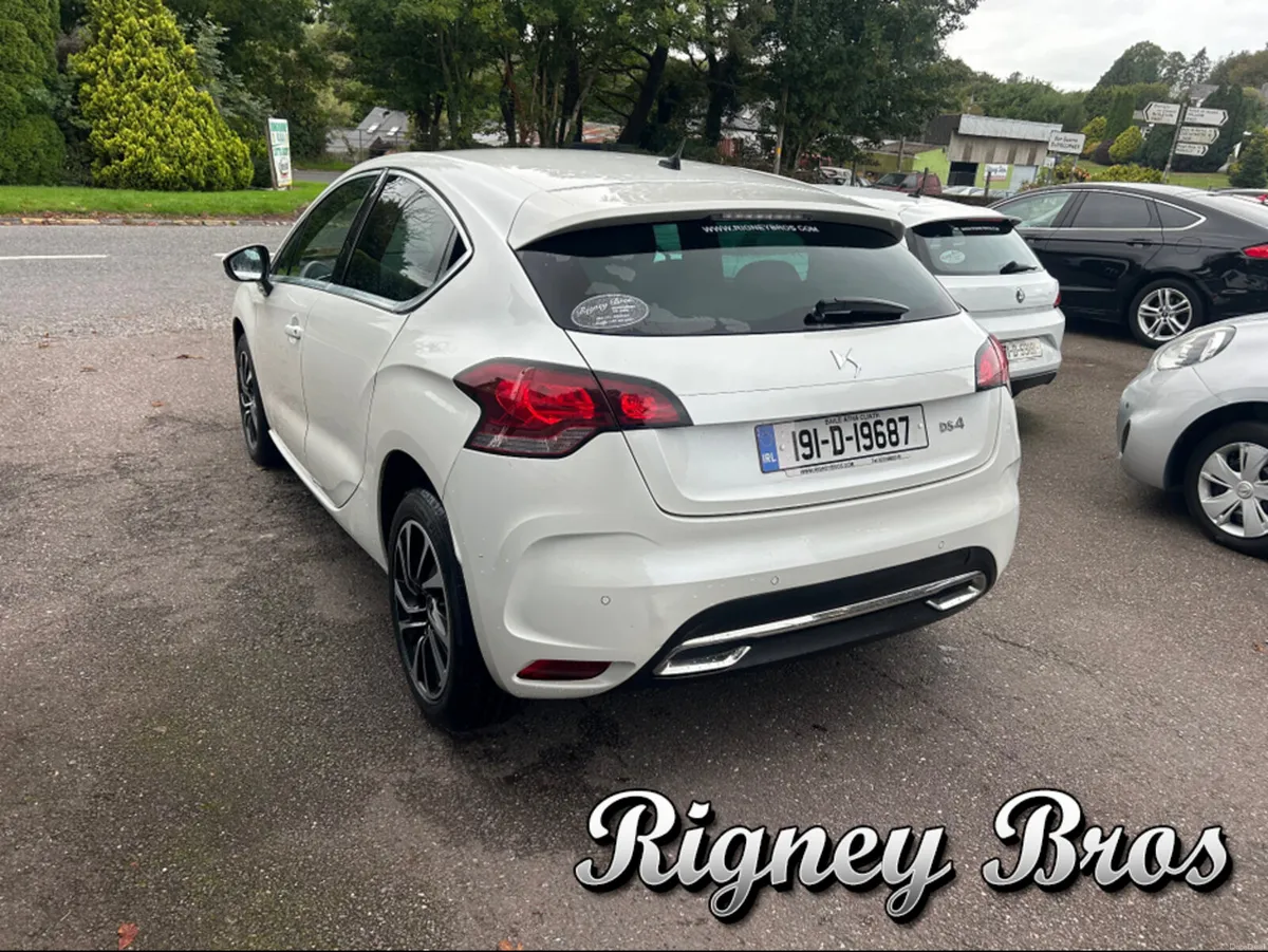 Citroen DS 4 DS 4 ELEGANCE BLUEHDI 120 S&S M MY26 - Image 4