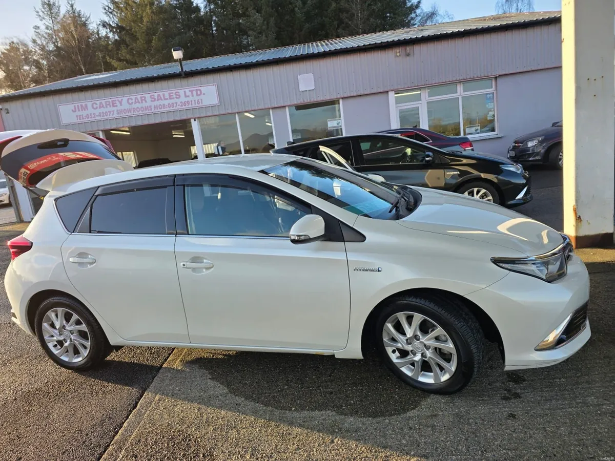 Toyota Auris 2016 - Image 5