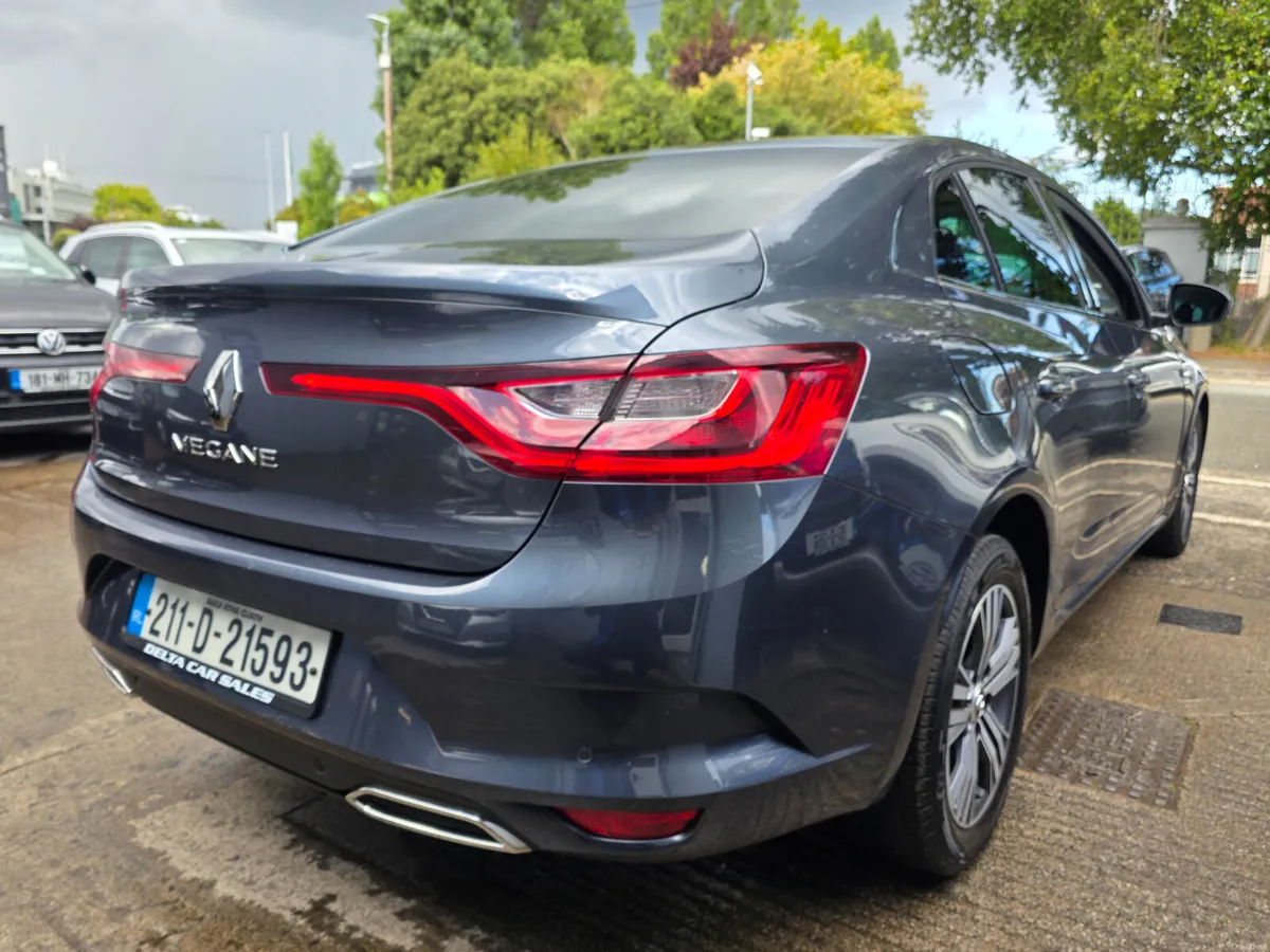2021 RENAULT MEGANE NCT 09/28 TAX 12/26 - Image 6
