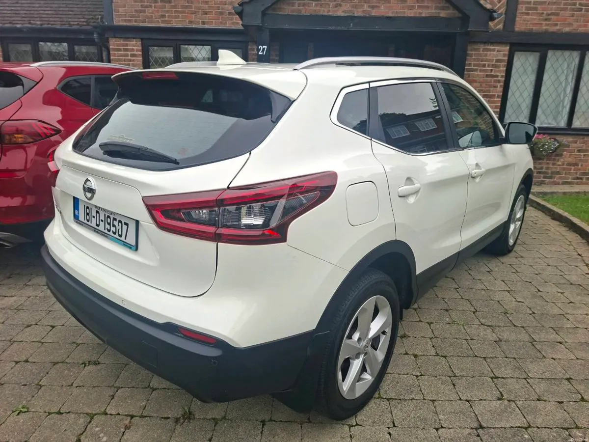 NISSAN QASHQAI 1.2 PETROL 2018 ONLY 99000 KLMS - Image 3