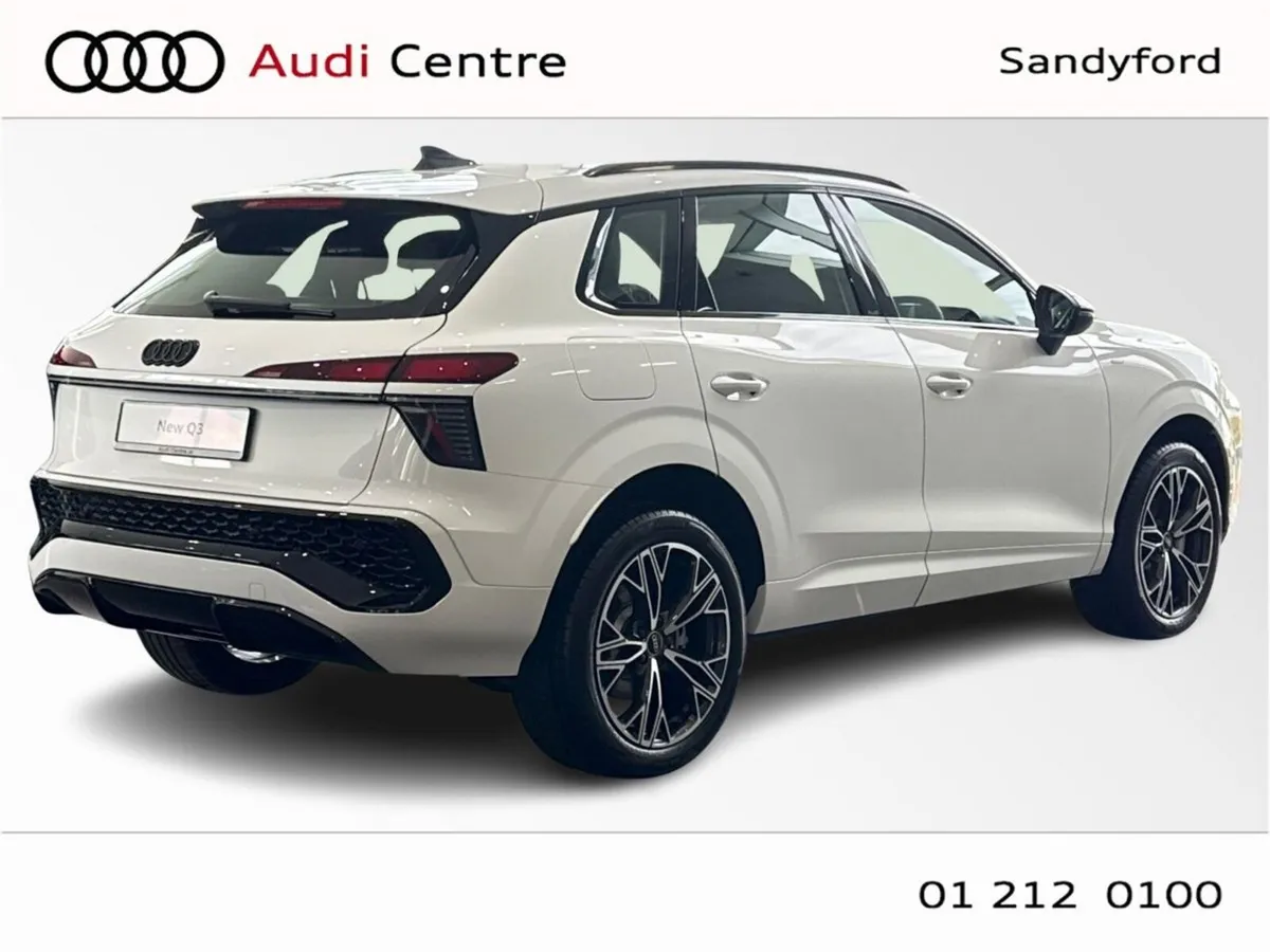 Audi Q3 E-HYBRID 270HP S-T S LINE - Image 3