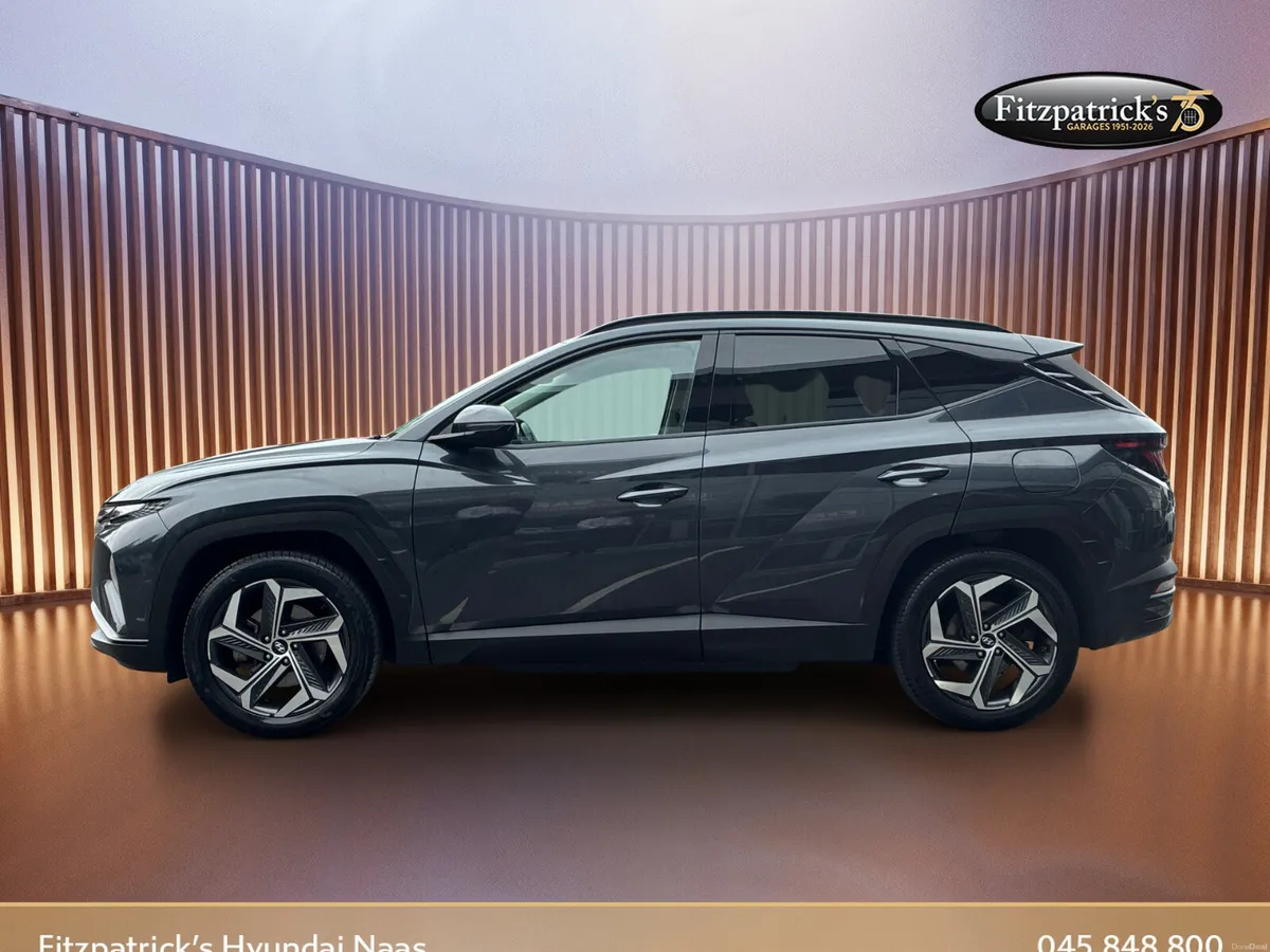 Hyundai Tucson Executive 1.6 Plug-In Hybrid - Image 3