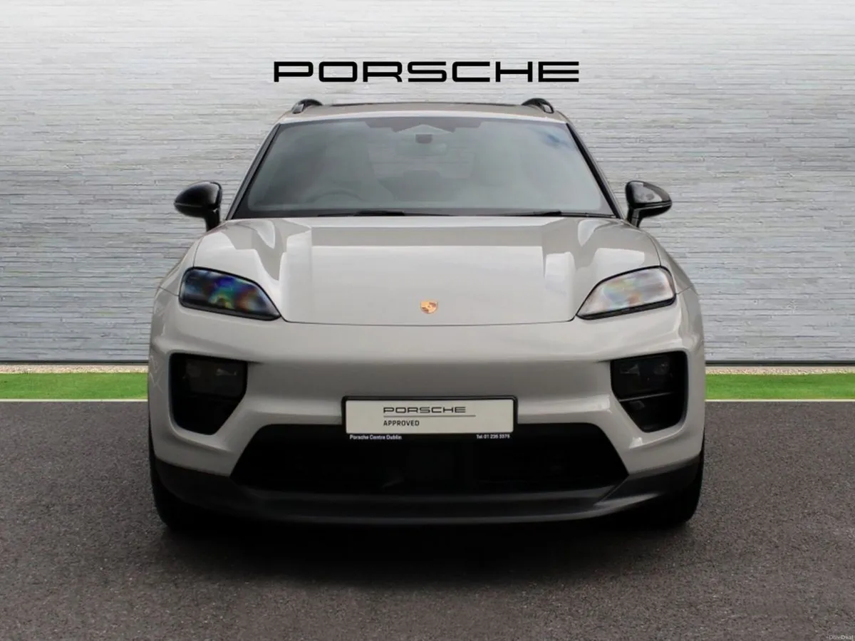 Porsche Macan Electric - Image 6