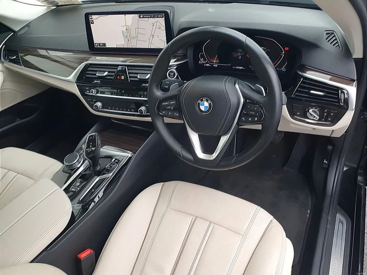 BMW 5-Series 520d SE - Image 6