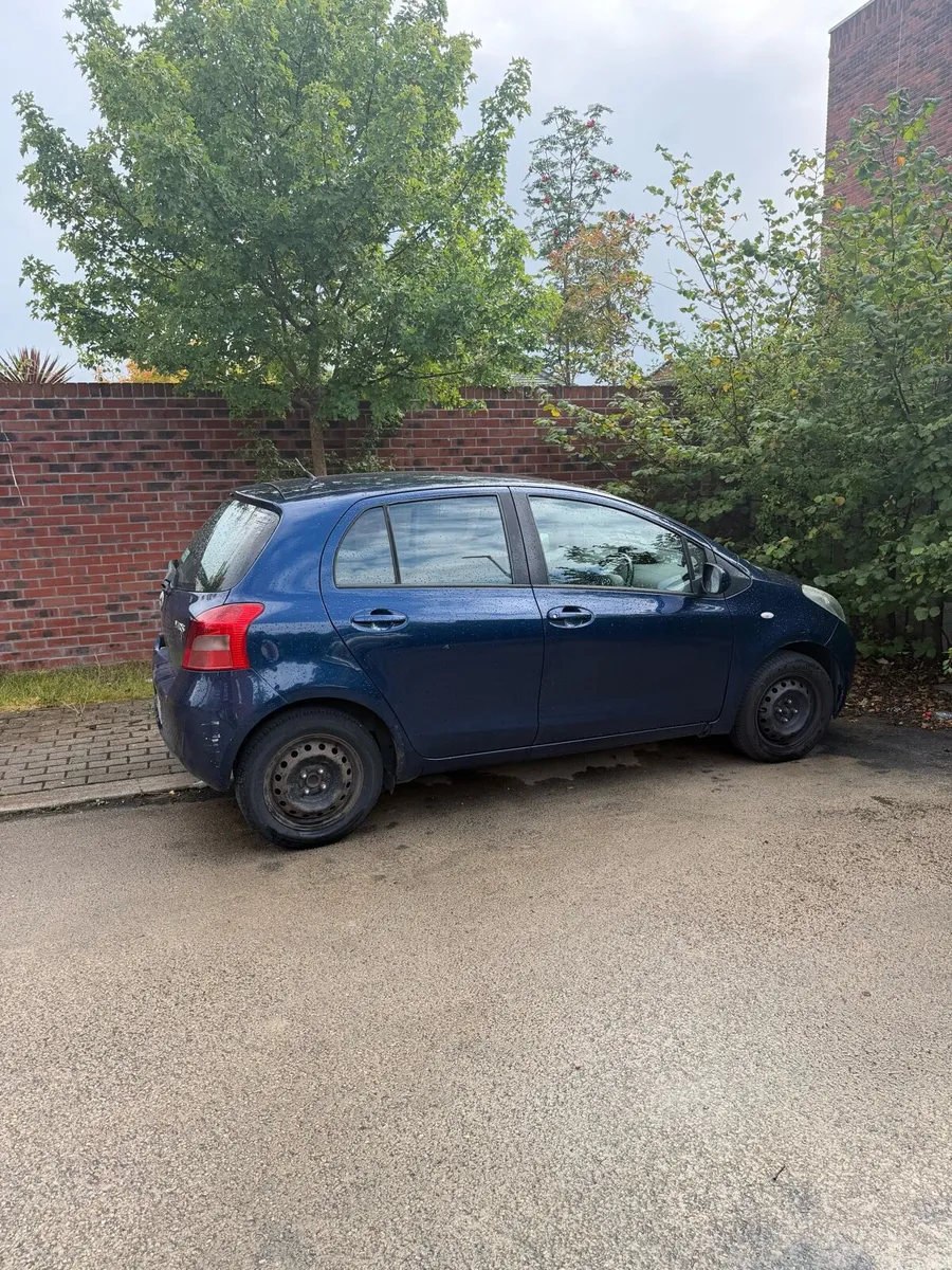 Car - Image 1