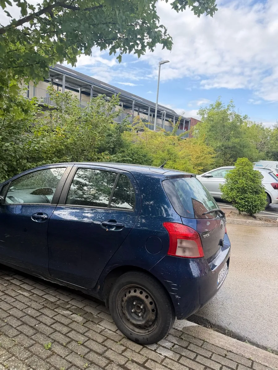 Car - Image 3