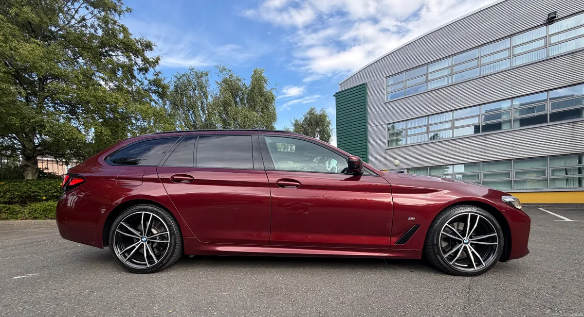 BMW 5-Series 2021 - Image 3