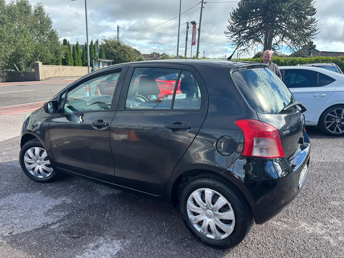 Toyota Yaris 2008  1.0  PETROL, ONE OWNER 74,000KM - Image 2