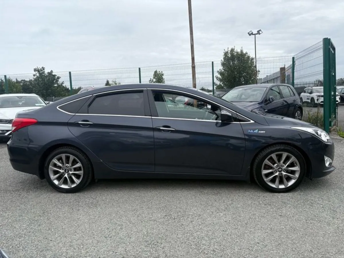 2015 Hyundai I40 Executive 1.7L Diesel New NCT - Image 2