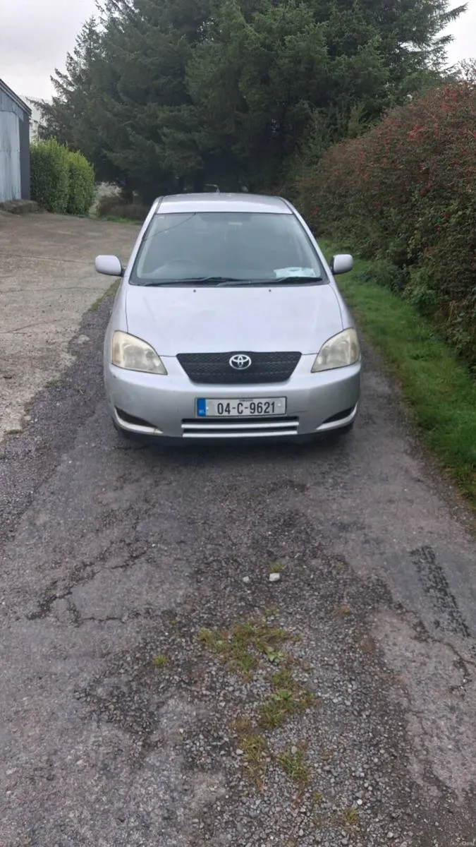 Toyota corolla - Image 1