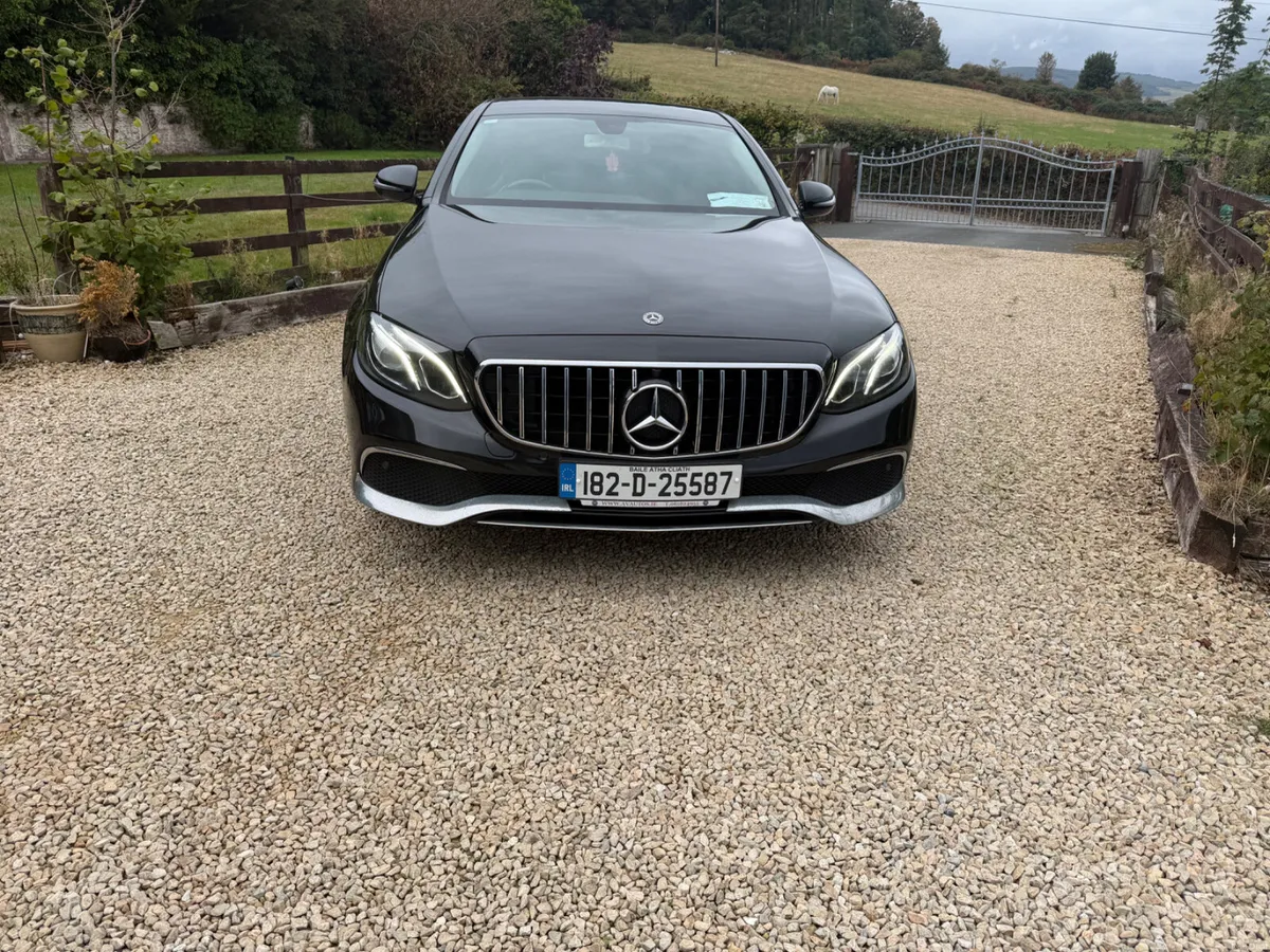 Mercedes-Benz E220 D 4 Matic 2018 L - Image 4