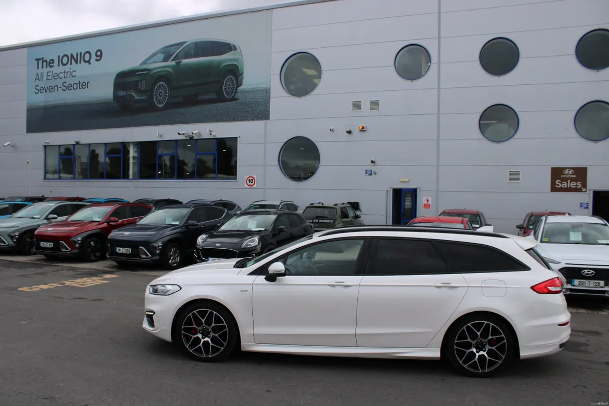 Ford Mondeo 2021 - Image 2