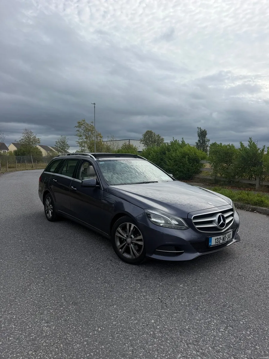 Mercedes E220 Estate - Image 1