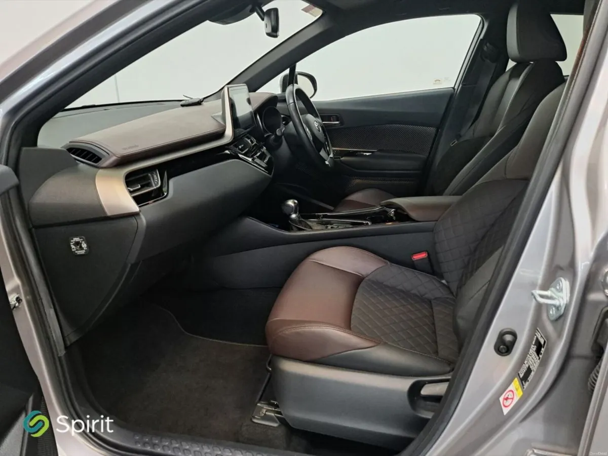 Toyota C-HR Hybrid Sol*Call Andrew 0862617858 - Image 3