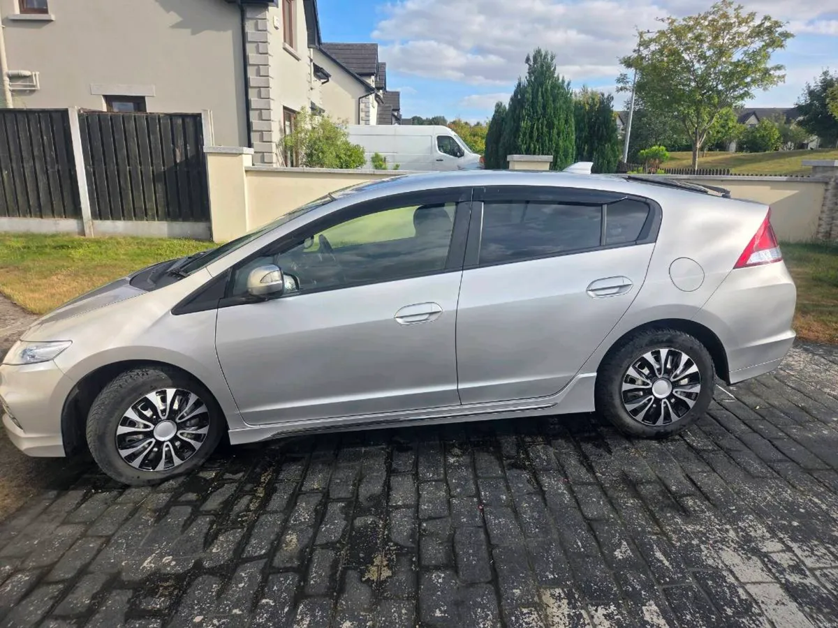 Honda Insight 2014 (141) - Image 6