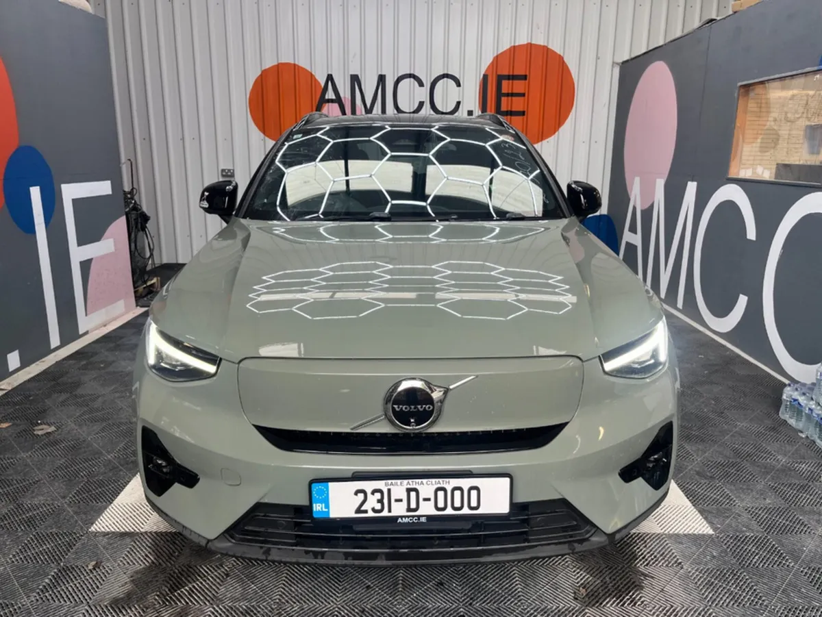 Volvo XC40 2023 VOLVO XC40 RECHARGE ULTIMATE SINGL - Image 2