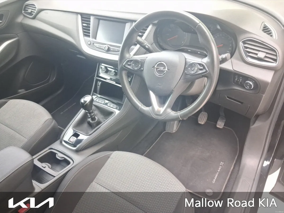 Opel Grandland X CUV-SC-1.2I 130PS PETROL 4DR - Image 2