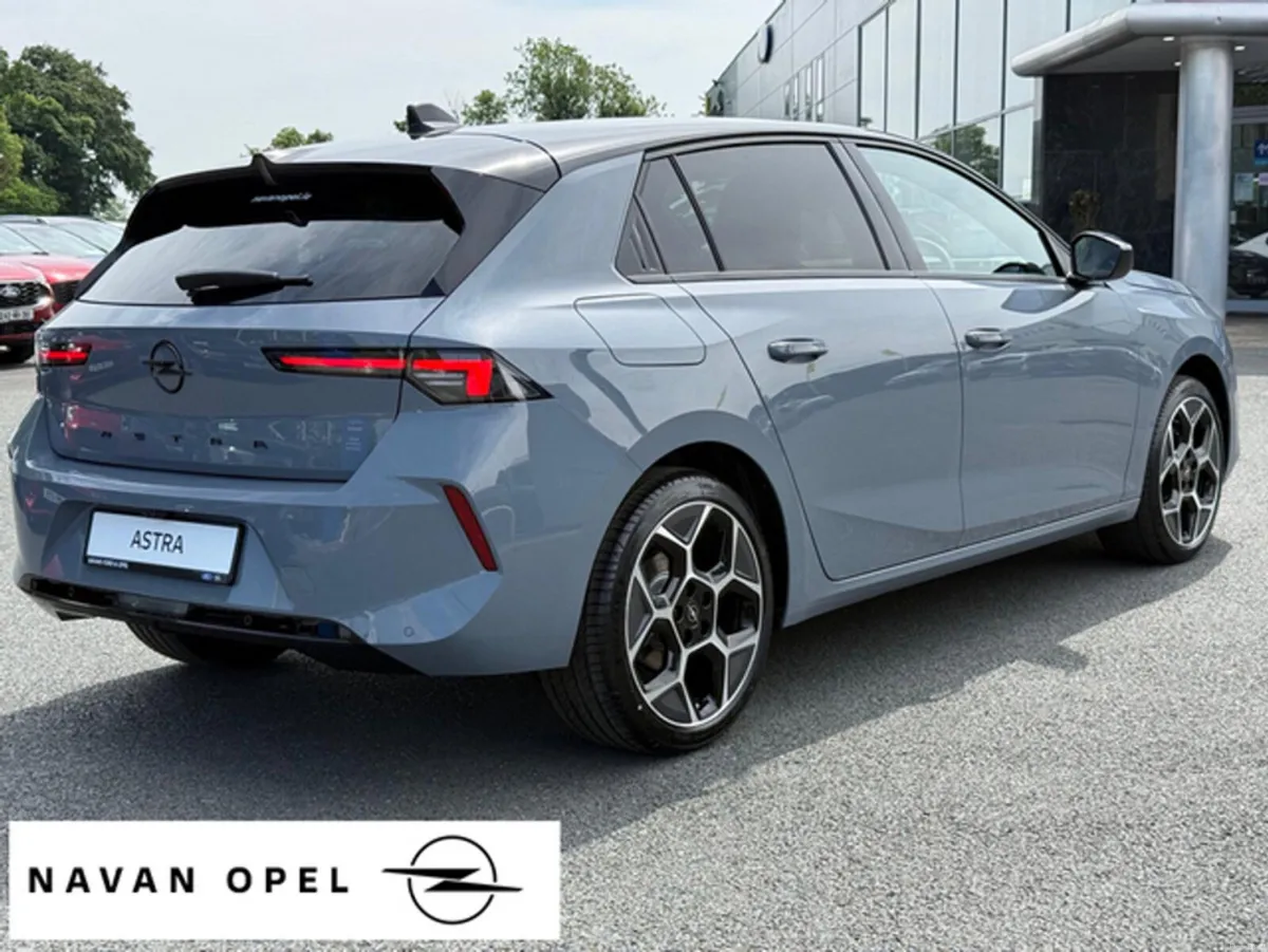Opel Astra GS-Line 1.5TD 130Ps - Image 6