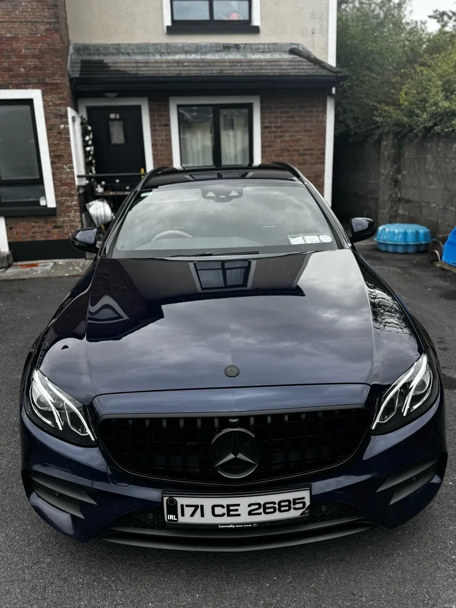 2017 Mercedes E220d AMG Line Estate - Image 2