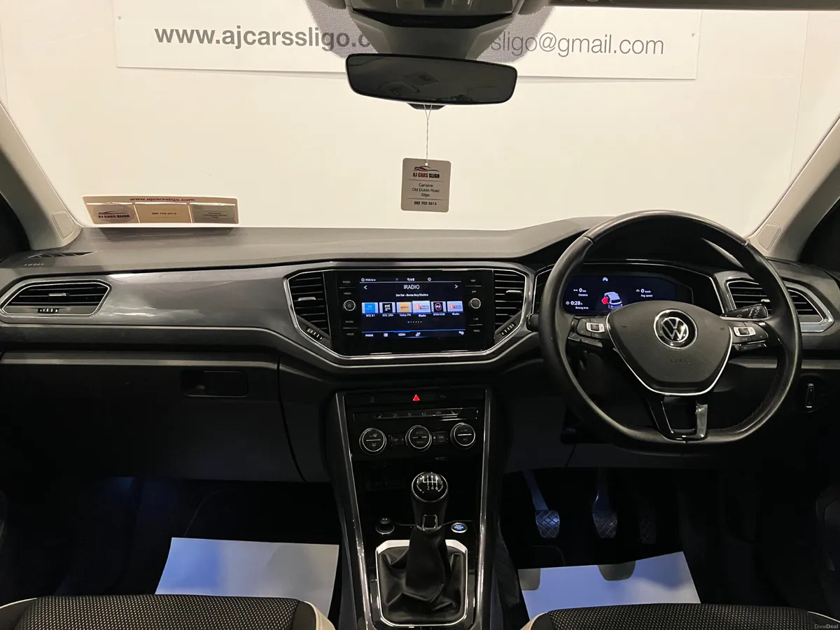 PANORAMIC ROOF • HIGH SPEC VW T-ROC RLINE 2.0 2021 - Image 4