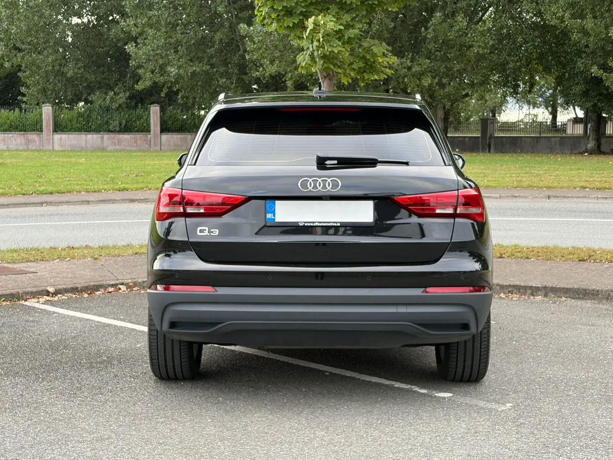 2023 Audi Q3 1.4 E-Tron Auto Low kms - Image 6