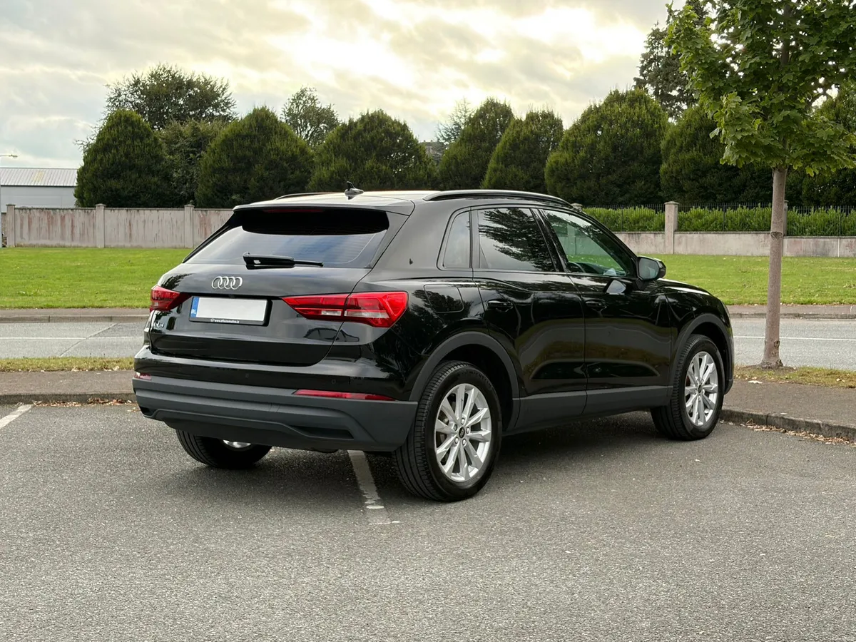 2023 Audi Q3 1.4 E-Tron Auto Low kms - Image 5