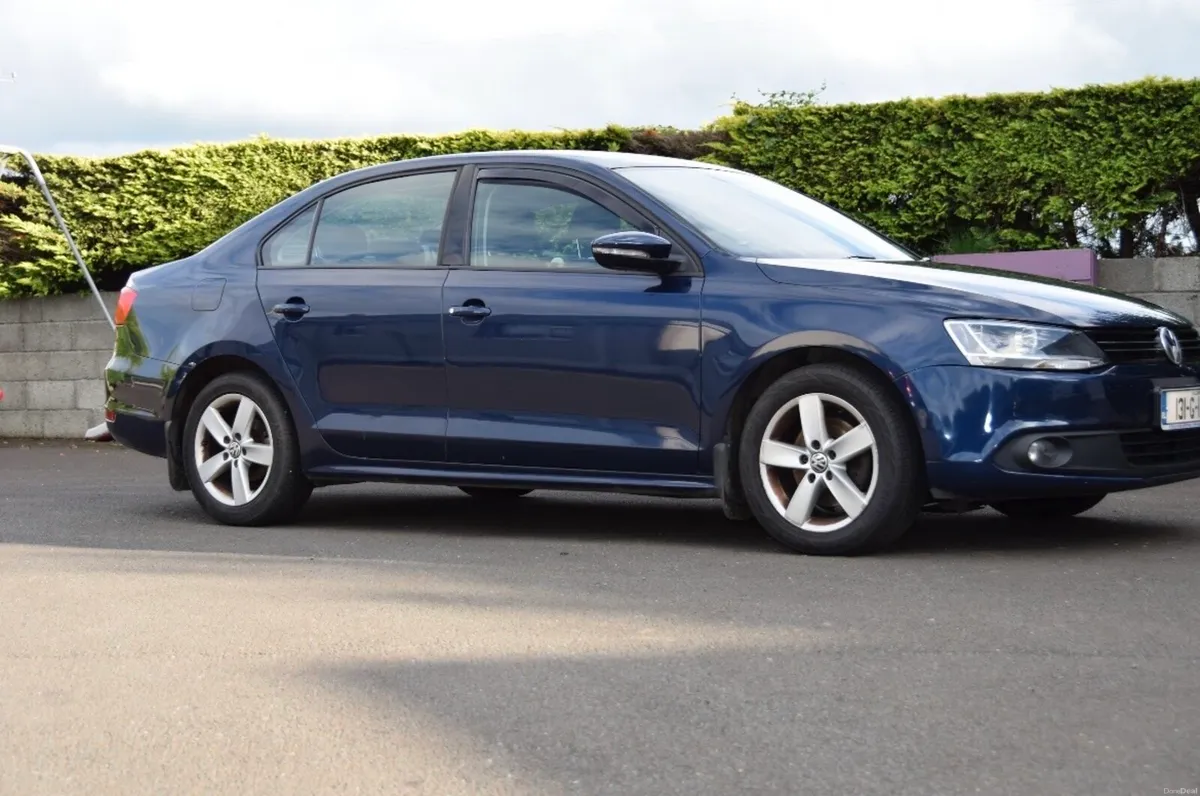 VW JETTA - Image 1
