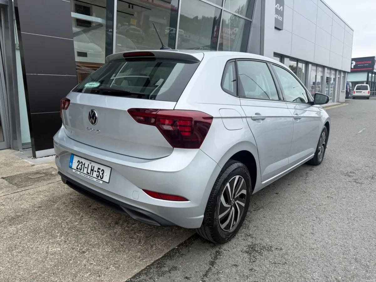 Volkswagen Polo Life 1.0 TSI 95HP M5F 5DR - Image 5